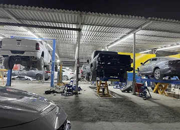 Al meftah al Thahabi auto repair workshop