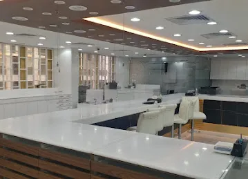 AL MOWAIJI JEWELLERS (L.L.C)