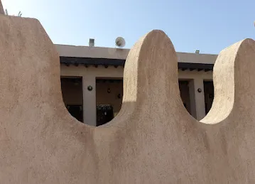 Al Mur Bin Houriz Mosque