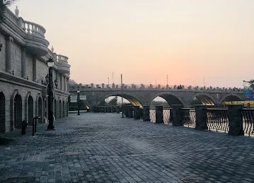 Al Murakabat Building
