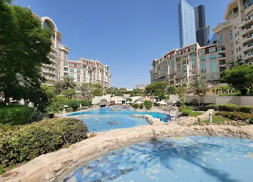 Al Murooj Complex