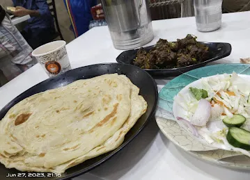 Al Naboodah Labour Camp Anthar Picnic Restaurant
