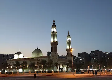 Al Nahda 1, Masjid Rada 2