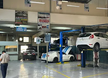 Al Nahdha Auto Garage