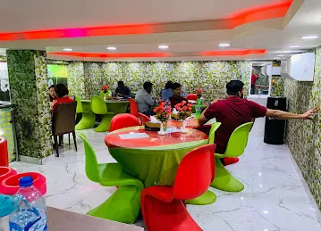 Al NAJM ALLAME RESTAURANT & মেজবান বাড়ী হামরিয়া