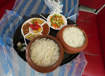 Al NAJM ALLAME RESTAURANT & মেজবান বাড়ী হামরিয়া