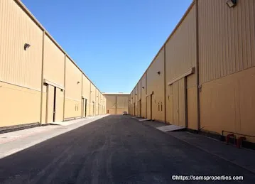 Al Qaizi Warehouse