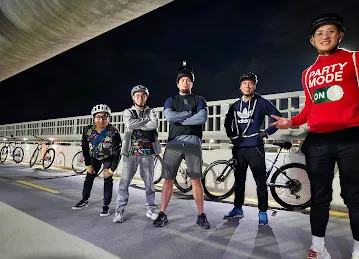 Al Qudra Cycle Track - Car Park