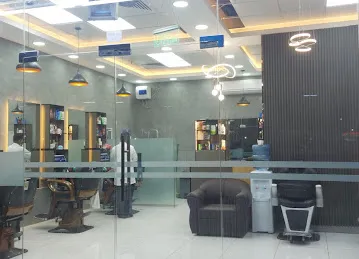 AL QUSAIS GENTS SALOON