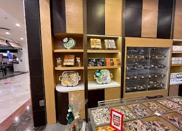 Al Rifai Khalidiyah Mall