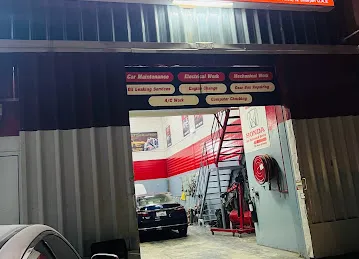 Al saahm Al Thahabi auto maintenance Workshop Honda
