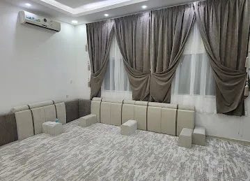 Al Safeena Furnishing EST. السفینہ المفرشات