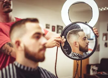 AL SAMTA GENTS SALOON صالون السمتة للرجال