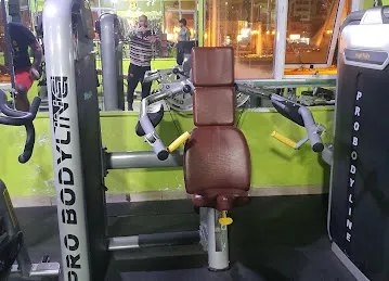 AL SAQER AL AHMAR FITNESS ( Gents & Ladies)