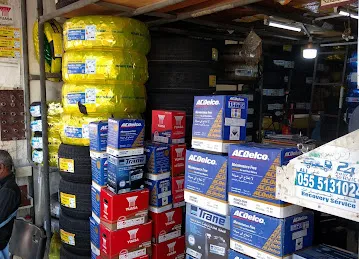 AL SATWA CORNER TYRE