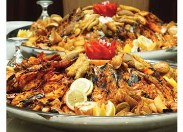 Al Sayyad Al Bahri Restaurant and Grill - Bain Al Jasrain branch مطعم ومشاوي الصياد فرع بين الجسرين