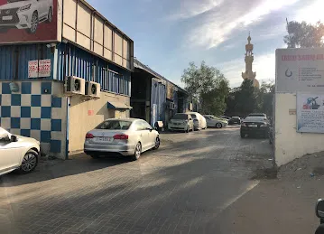 Al Sharqi Garage