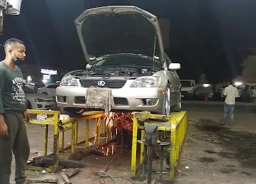 Al Talaa Garage