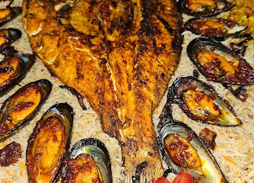 Al Talabat Kitchen & Restaurant Muwaihat