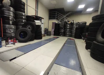 Al yaqoot al massy auto.tyres rep.&oil change.brange1