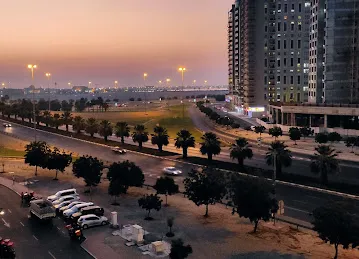 Al Zarooni Building