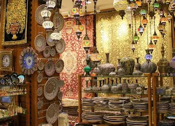 Aladins Interior Framing & Decor Treasure