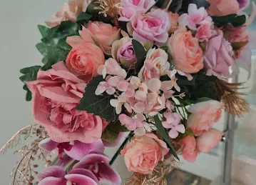 Alafrah chocolate & flowers algharbia