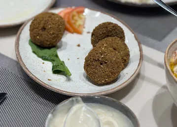 AlFarah Restaurant Khalidiyah