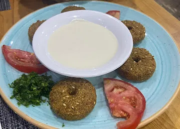 Alfarah Restaurant MBZ - مطعم الفرح مصفح الشعبية