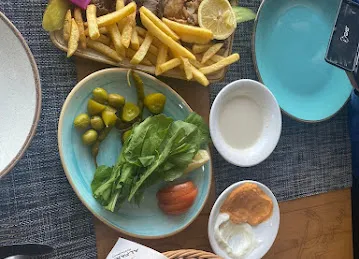 Alfarah Restaurant MBZ - مطعم الفرح مصفح الشعبية