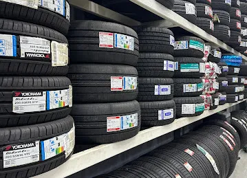 Alfawzan workshop Tyre center