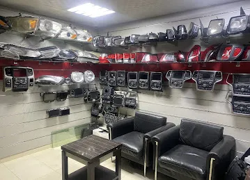 Alhadaf Alsaree used auto Sprts الهدف السريع لتجاره قطع غيار السيارات