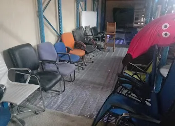 Alikhamis Used Furniture Trading LLC warehouse