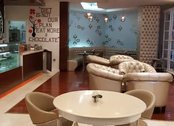 Alison Nelson's Chocolate Bar