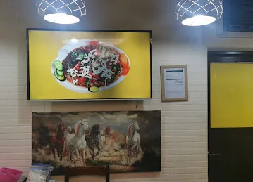 ALKANDAKA CAFETERIA L.L.C مطعم الكنداكة دبي