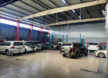 Alkayoumi Garage