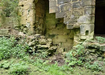 Almas Hall