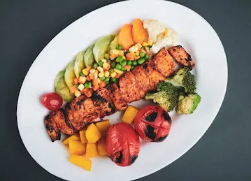 Alnakheel Catering Services