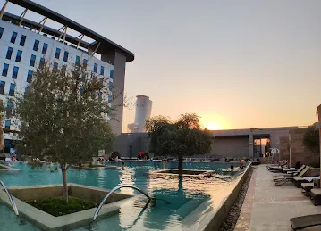Aloft Swimming Pool