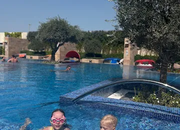 Aloft Swimming Pool