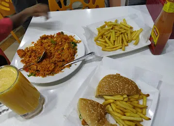 Alpha Restaurant & Cafteria Naif