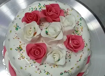 Alpine Cakes and Pastries Deira dubai