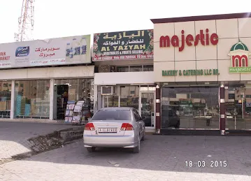 Alyazyah Vegetables and Fruits Selling