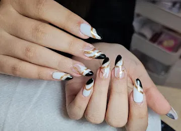 Amber Beauty Salon - Dubai Studio City