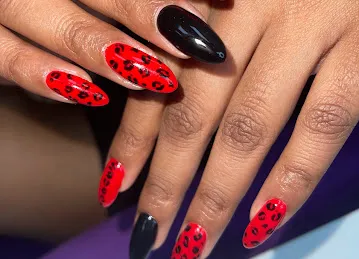 Ami Ami Nails Dubai