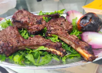 Amoon Restaurant