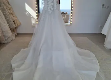 Amour Bridal Dubai - Exclusive Wedding Dresses Dubai | Premium Bridal Dress Boutique UAE