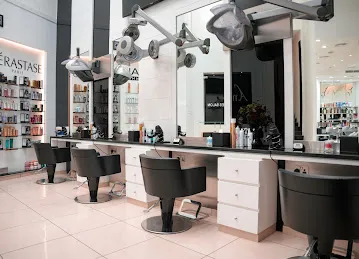 Amro Ladies Salon
