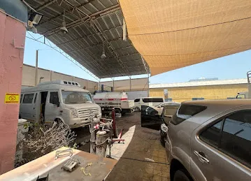 Andy's Garage