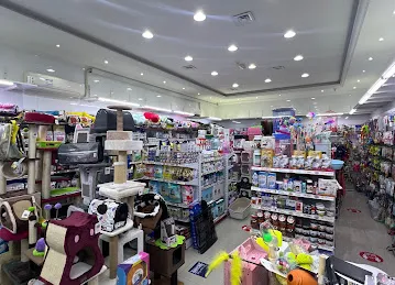 Aquarium Lives- Birds and pet market, Warsan